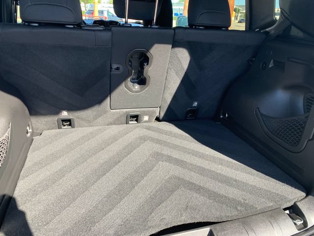 Used 2019 Jeep Renegade Trailhawk AWD/4WD image 11