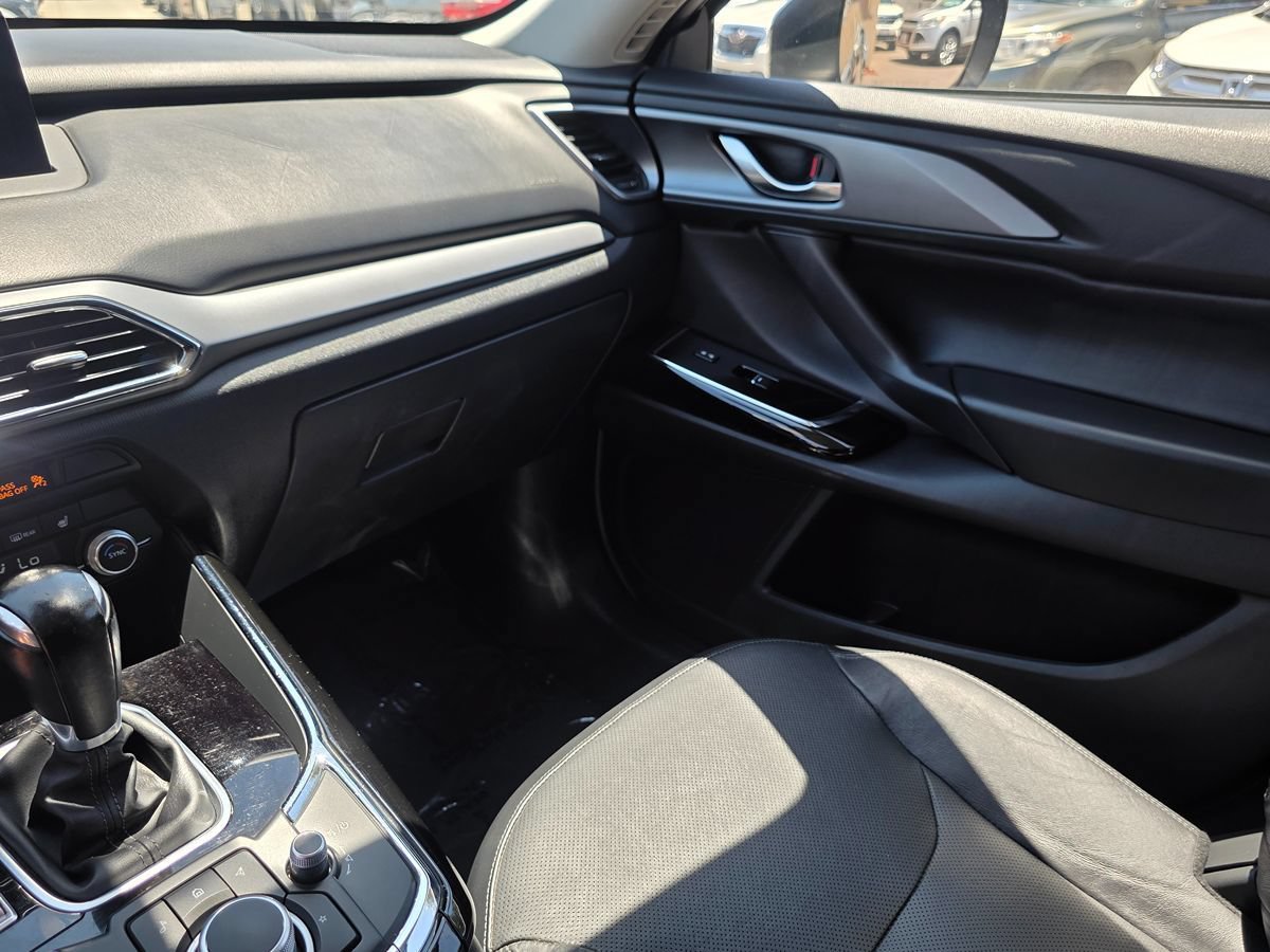 Used 2022 MAZDA CX-9 Touring AWD/4WD image 39