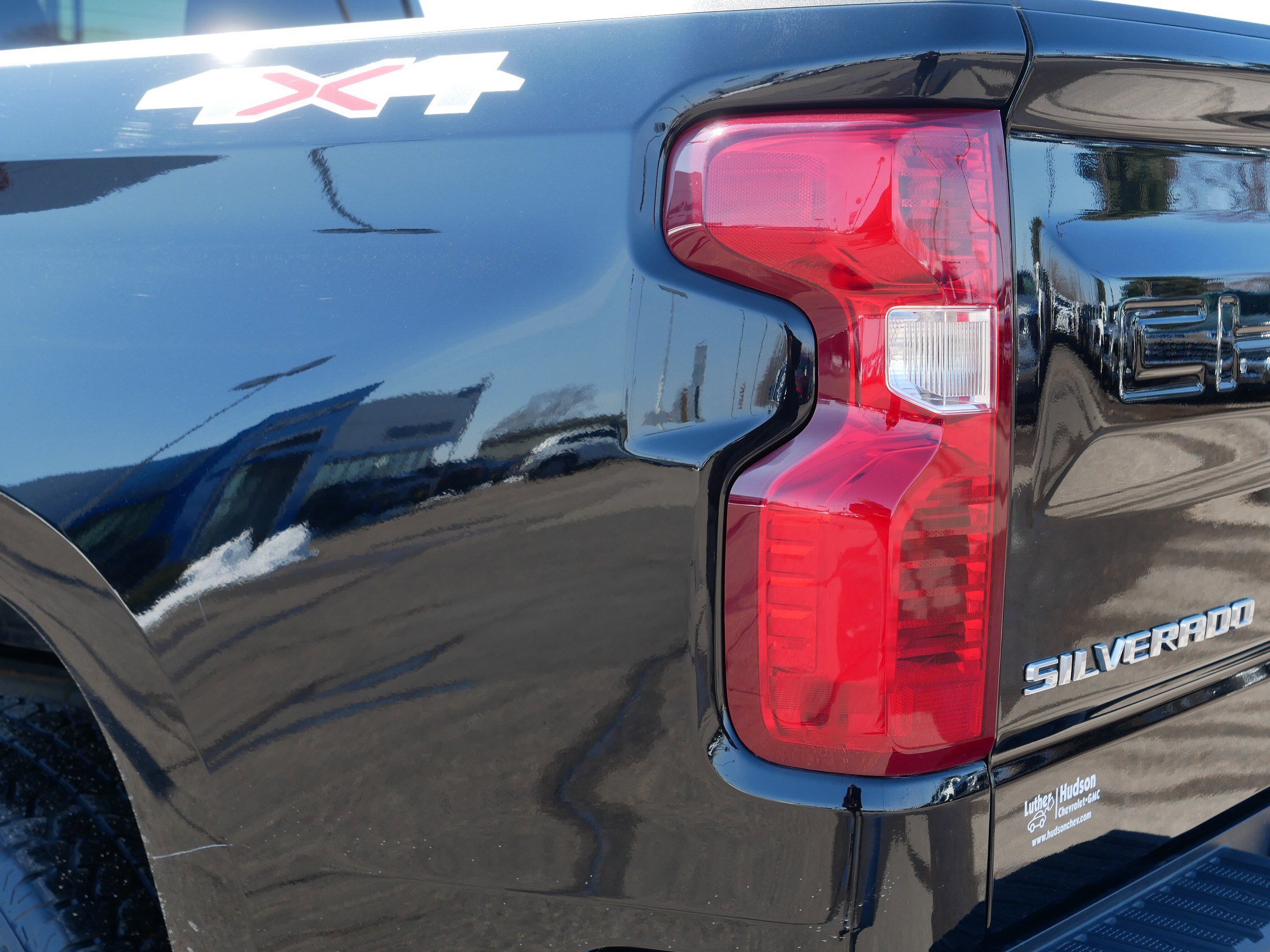 Used 2023 Chevrolet Silverado 1500 LT image 17