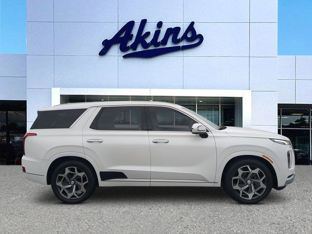 Used 2021 Hyundai Palisade Calligraphy image 1