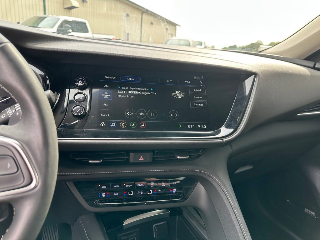 Used 2023 Buick Envision Avenir AWD/4WD image 16