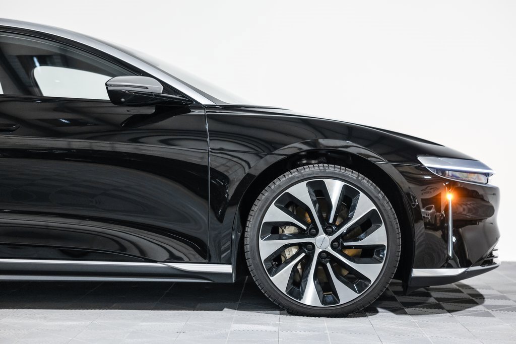 Used 2022 Lucid Air Grand Touring image 3