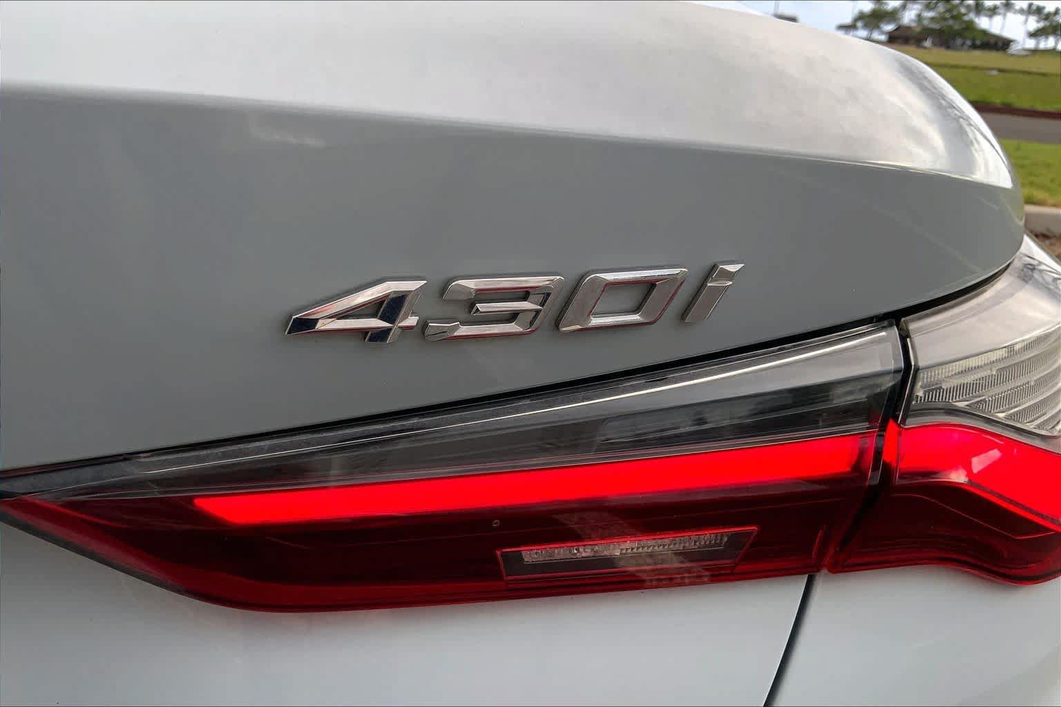 Used 2023 BMW 430i Convertible w/ M Sport Package RWD image 7