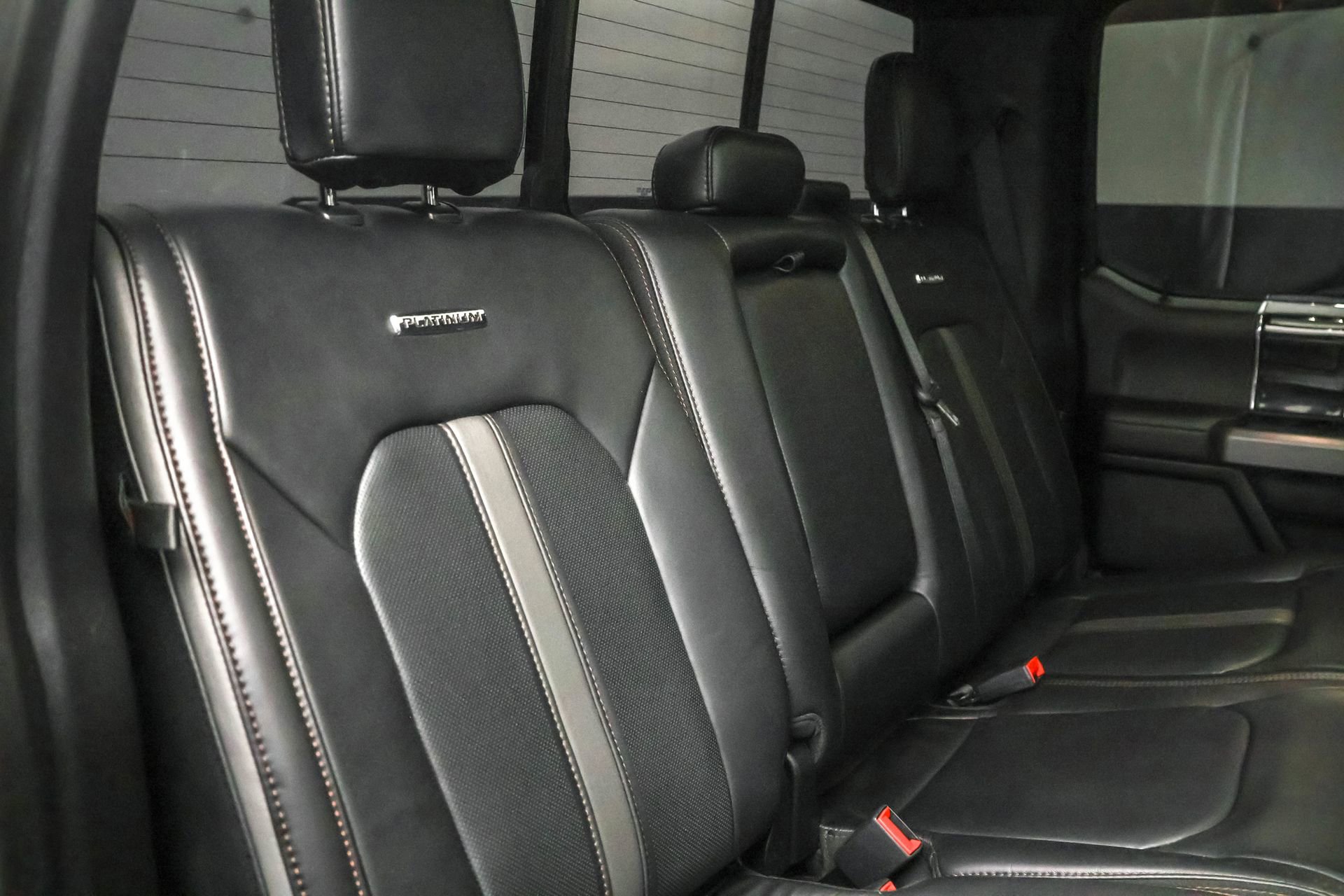 Used 2020 Ford F250 Platinum w/ Tremor Off-Road Package image 34