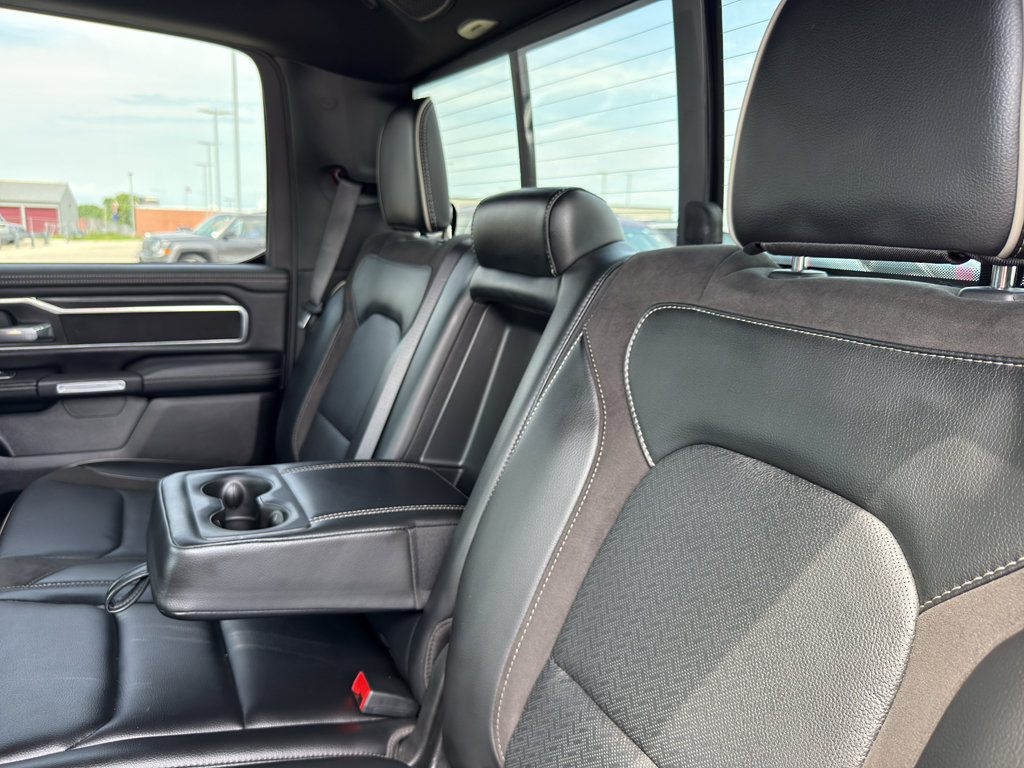 Used 2023 RAM 1500 Laramie AWD/4WD image 34