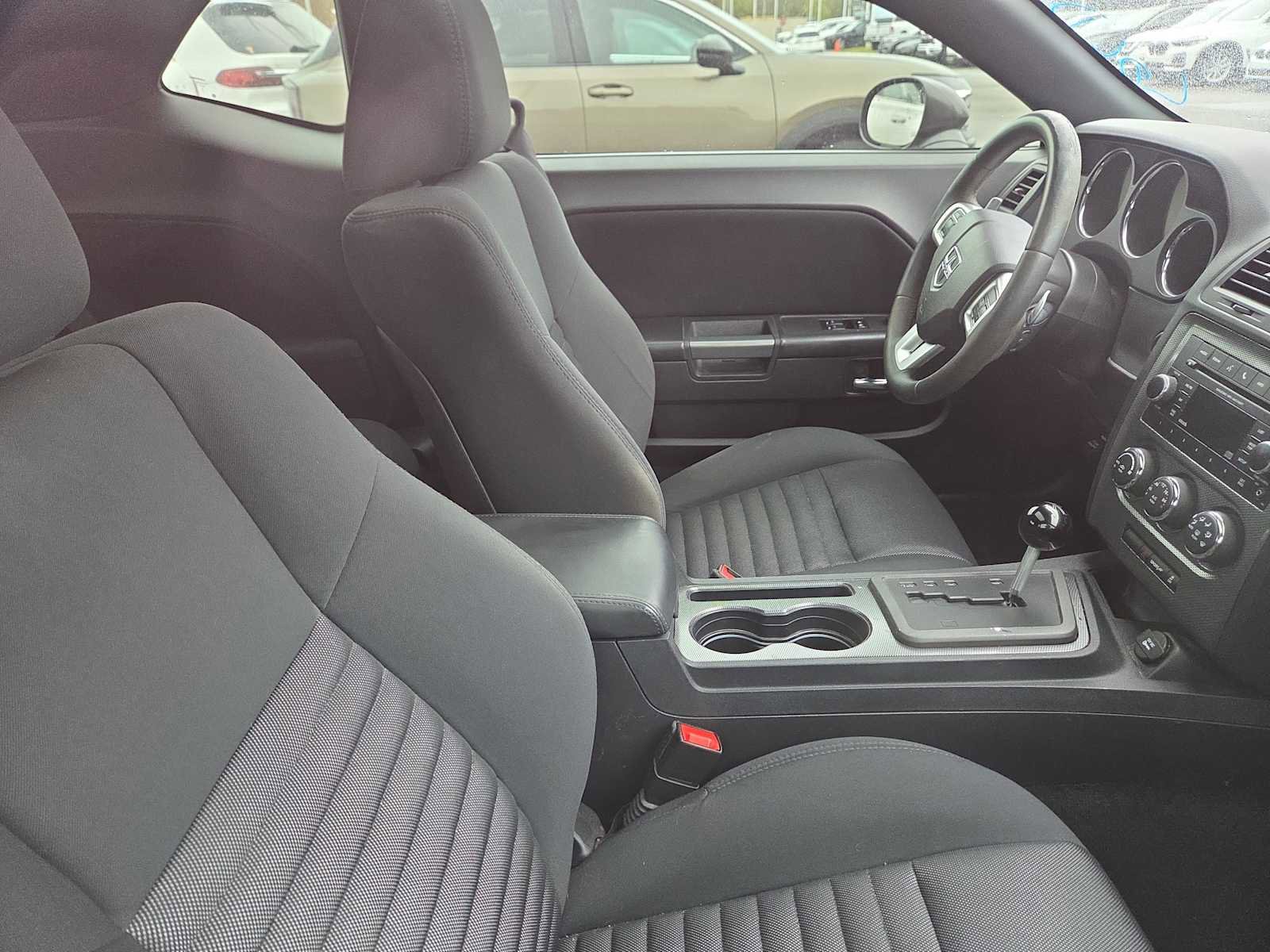 Used 2013 Dodge Challenger R/T w/ Electronics Convenience Group image 13