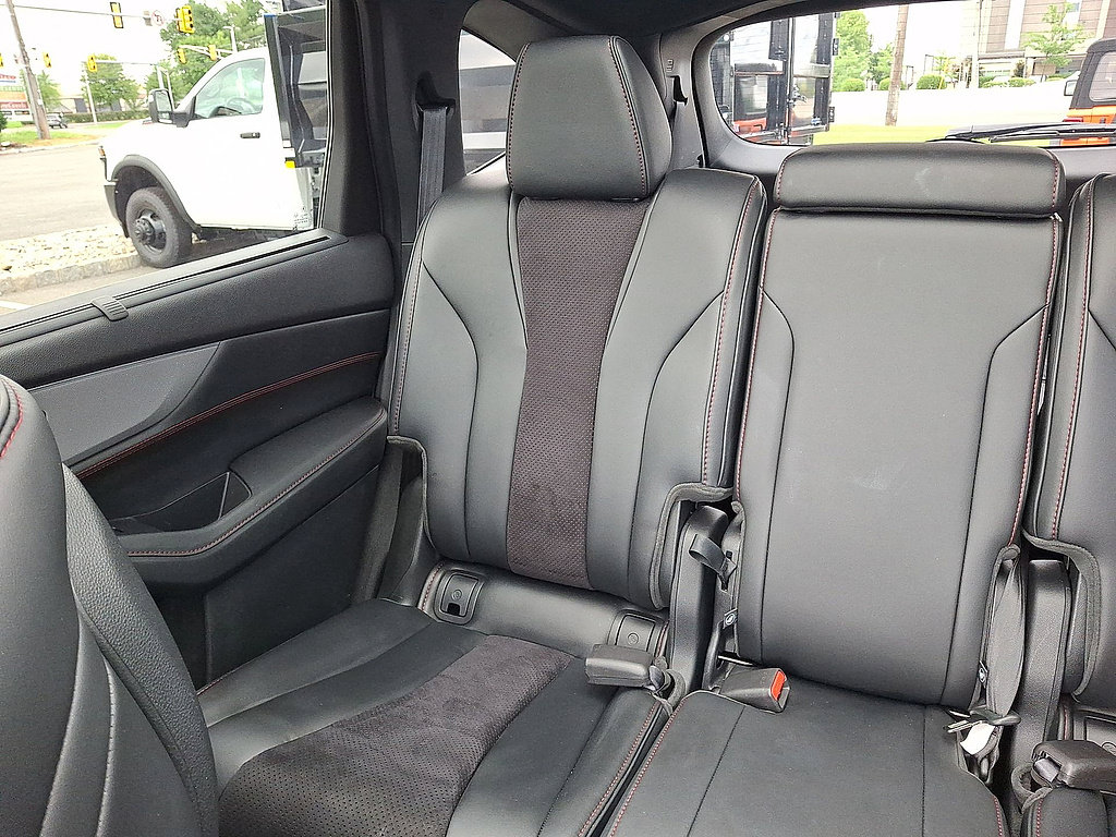 Used 2024 Acura MDX A-Spec AWD/4WD image 12