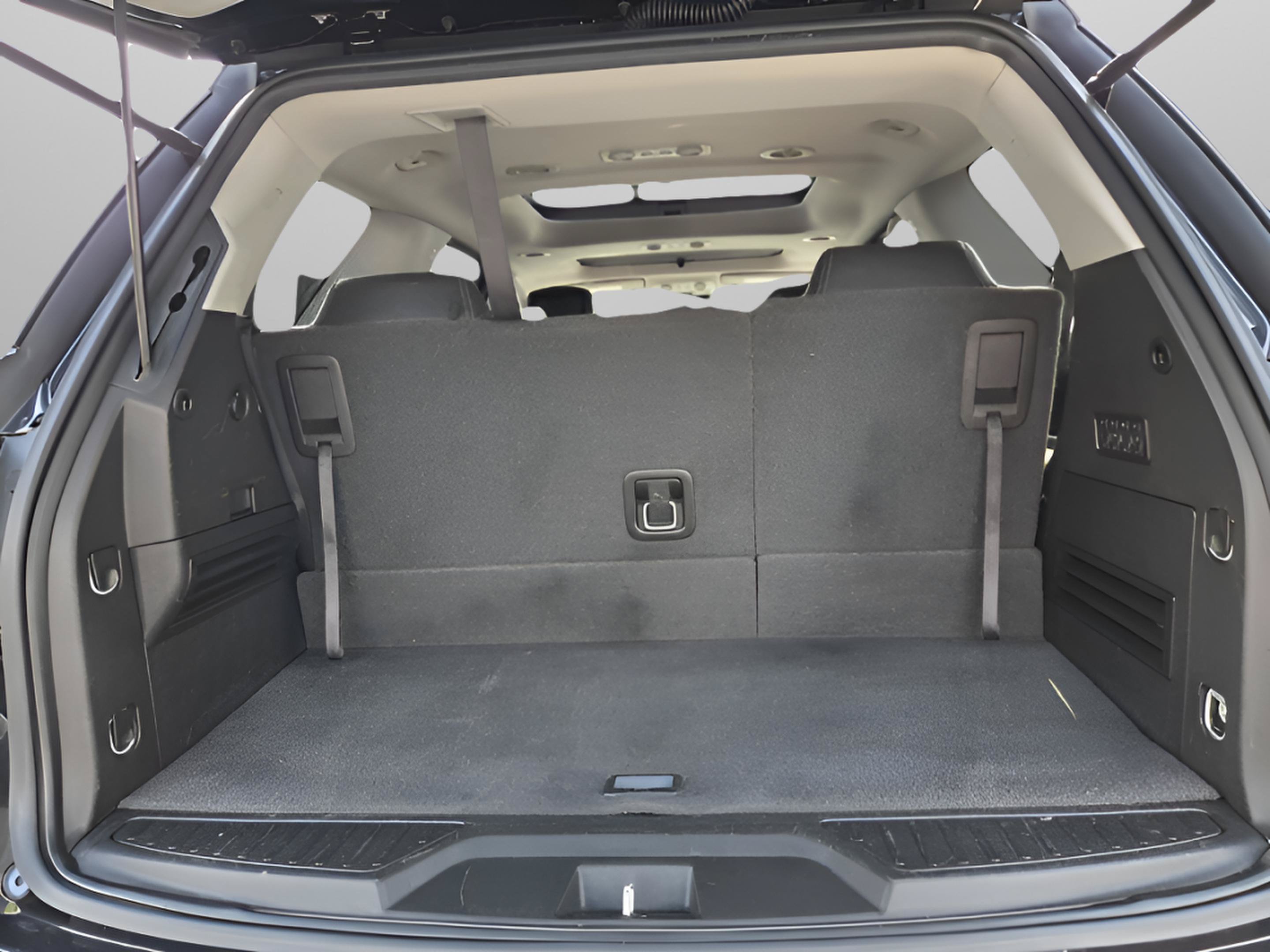 Used 2016 GMC Acadia Denali FWD image 32