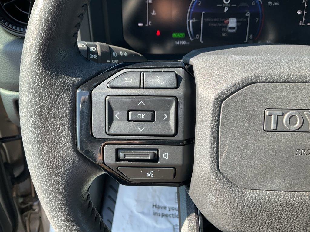 Used 2025 Toyota Land Cruiser 1958 image 7