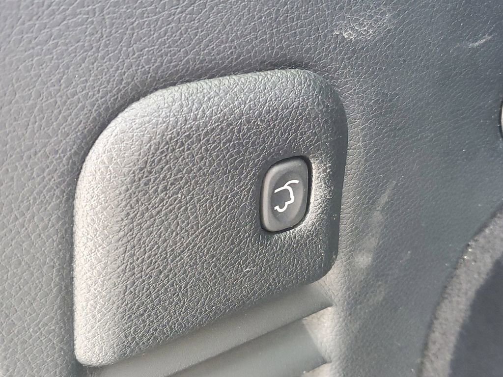Used 2018 Jeep Grand Cherokee High Altitude RWD image 11