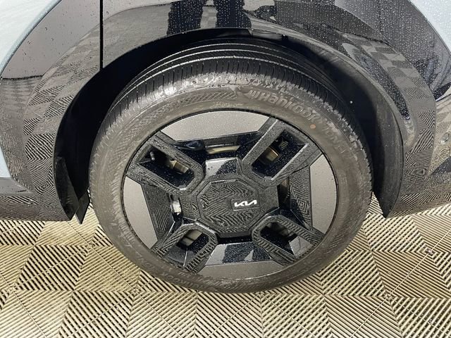 Certified 2024 Kia EV9 GT-Line image 20