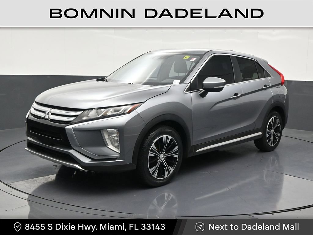 Used 2020 Mitsubishi Eclipse Cross LE image 1