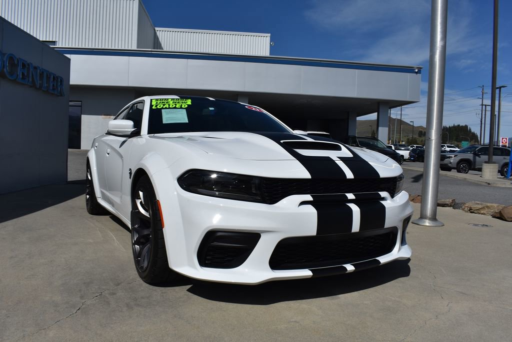 Used 2022 Dodge Charger SRT Hellcat w/ Harman/Kardon Audio Group image 11