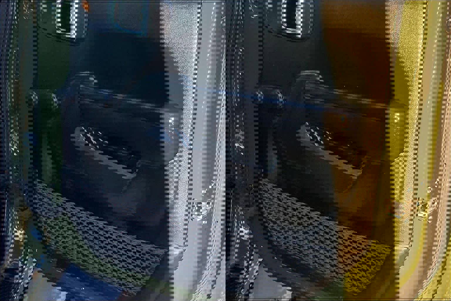 Used 2021 Jeep Wrangler Sport image 19