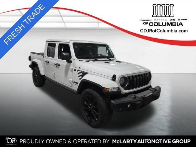 Used 2025 Jeep Gladiator Sport AWD/4WD 360° Tour