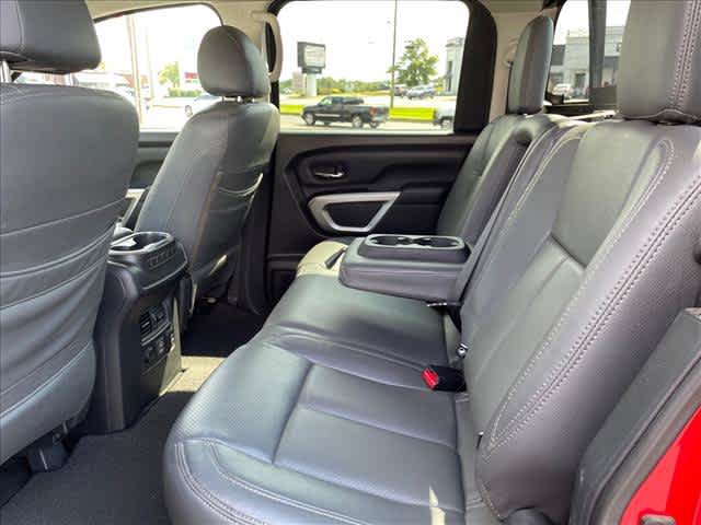 Used 2021 Nissan Titan SV w/ SV Convenience Package RWD image 15