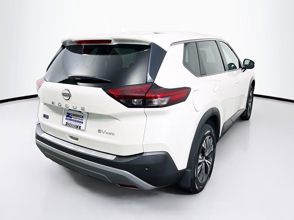 Used 2022 Nissan Rogue SV AWD/4WD image 7