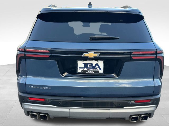Certified 2025 Chevrolet Traverse LT FWD image 26