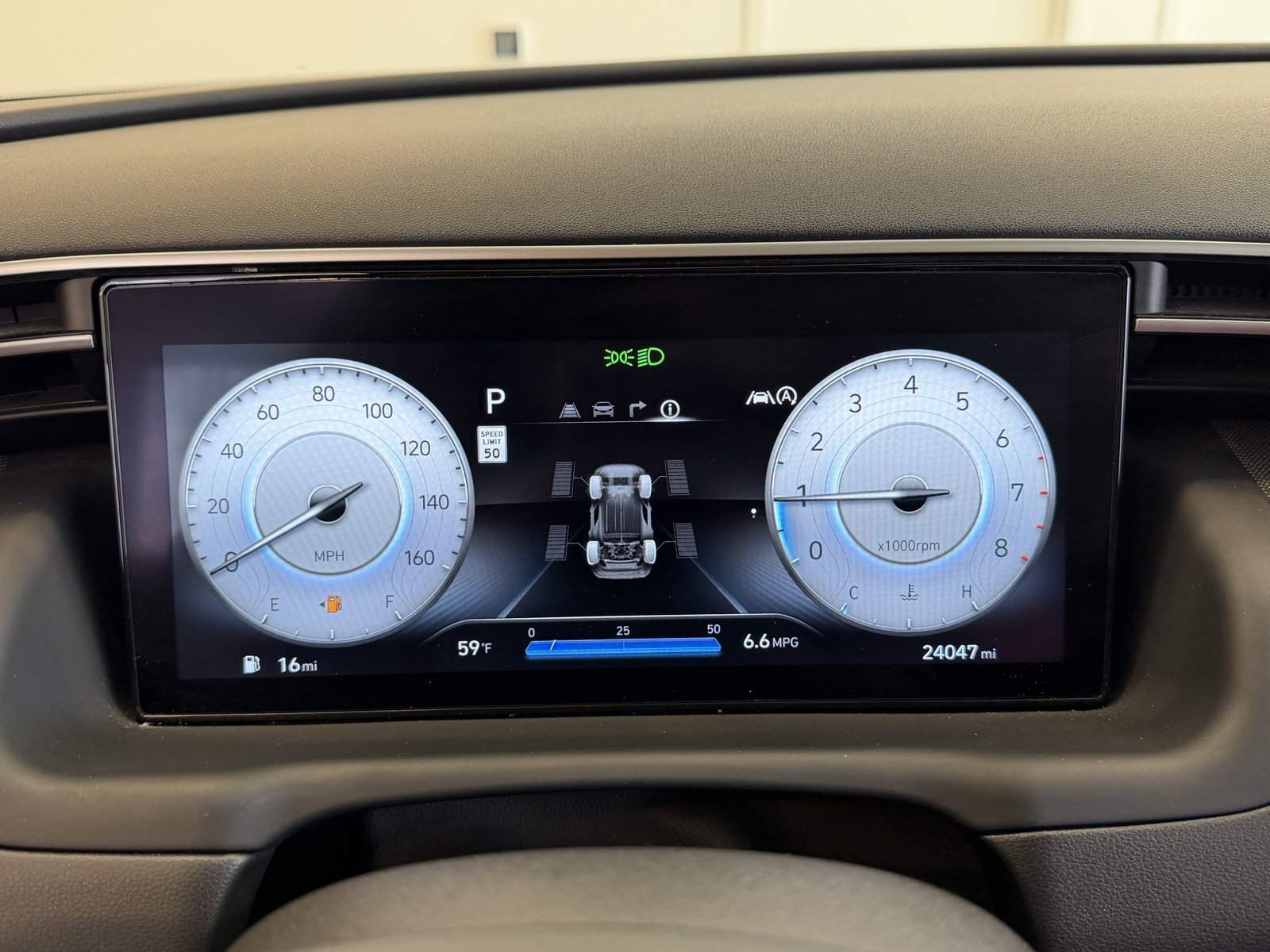 Used 2023 Hyundai Tucson Limited w/ Cargo Package image 10