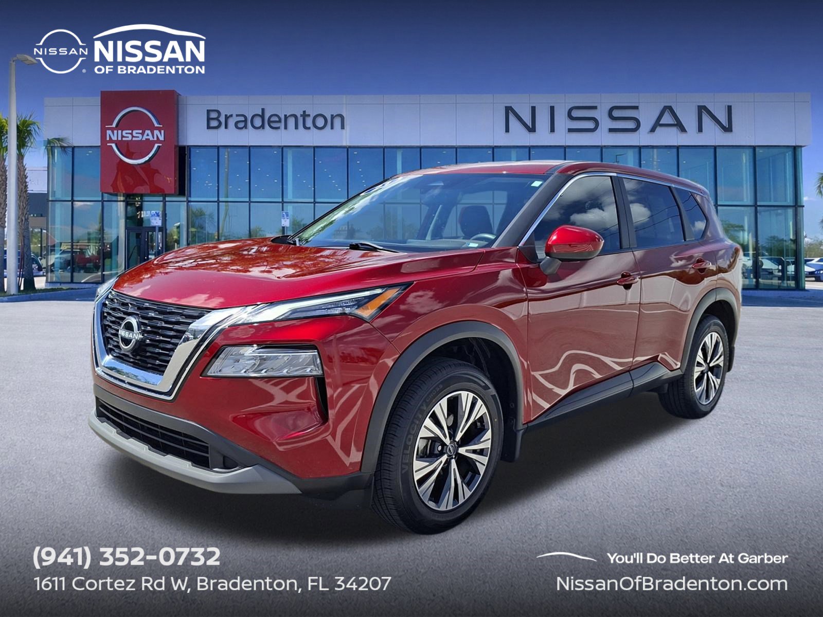 Used 2023 Nissan Rogue SV image 1