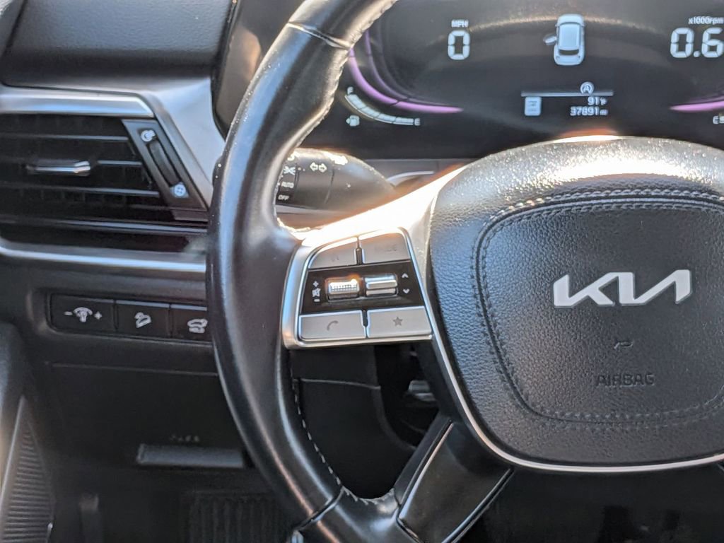 Used 2025 Kia Telluride S image 24