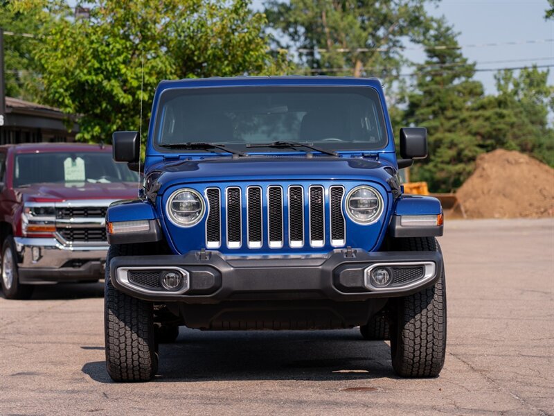 Used 2018 Jeep Wrangler Unlimited Sahara w/ Dual Top Group AWD/4WD image 2