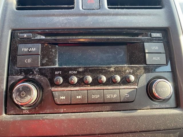 Used 2015 Nissan Versa SV w/ SV Appearance Package image 19