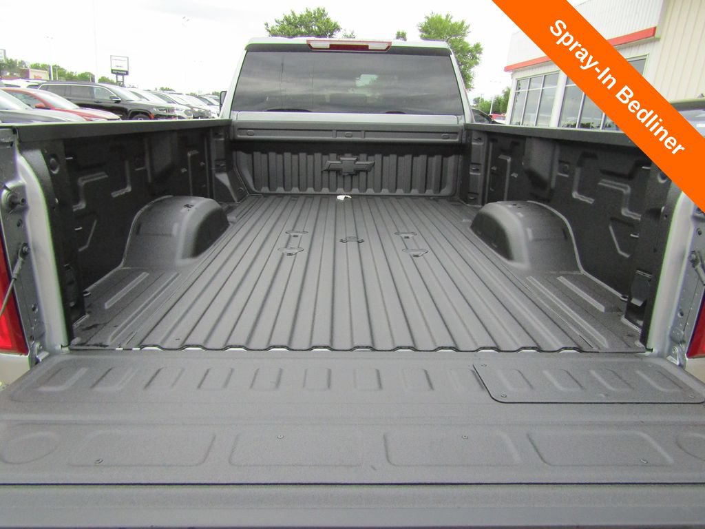 New 2026 Chevrolet Silverado 3500 LTZ w/ LTZ Convenience Package AWD/4WD image 22