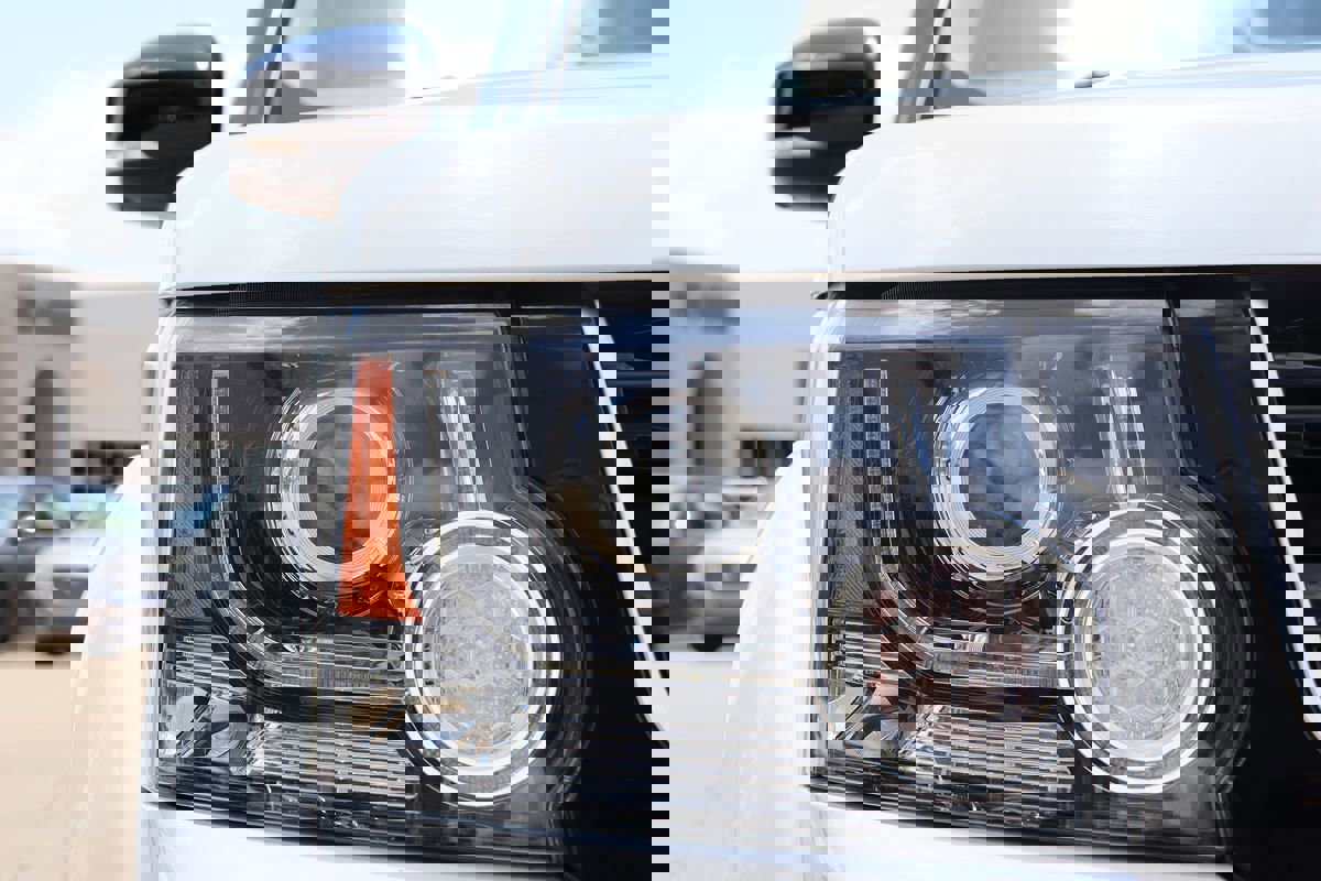 Used 2016 Land Rover LR4 HSE LUX image 5