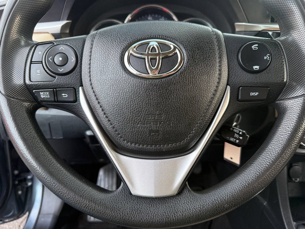 Used 2014 Toyota Corolla LE FWD image 61
