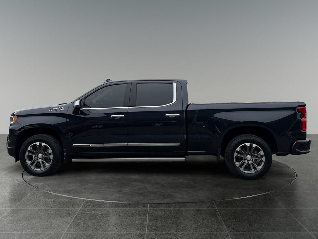 Used 2022 Chevrolet Silverado 1500 High Country w/ Z71 Off-Road Package AWD/4WD image 5