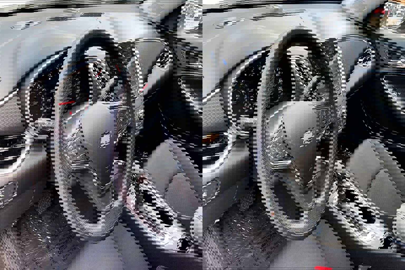 Used 2024 Chevrolet Malibu LT image 18