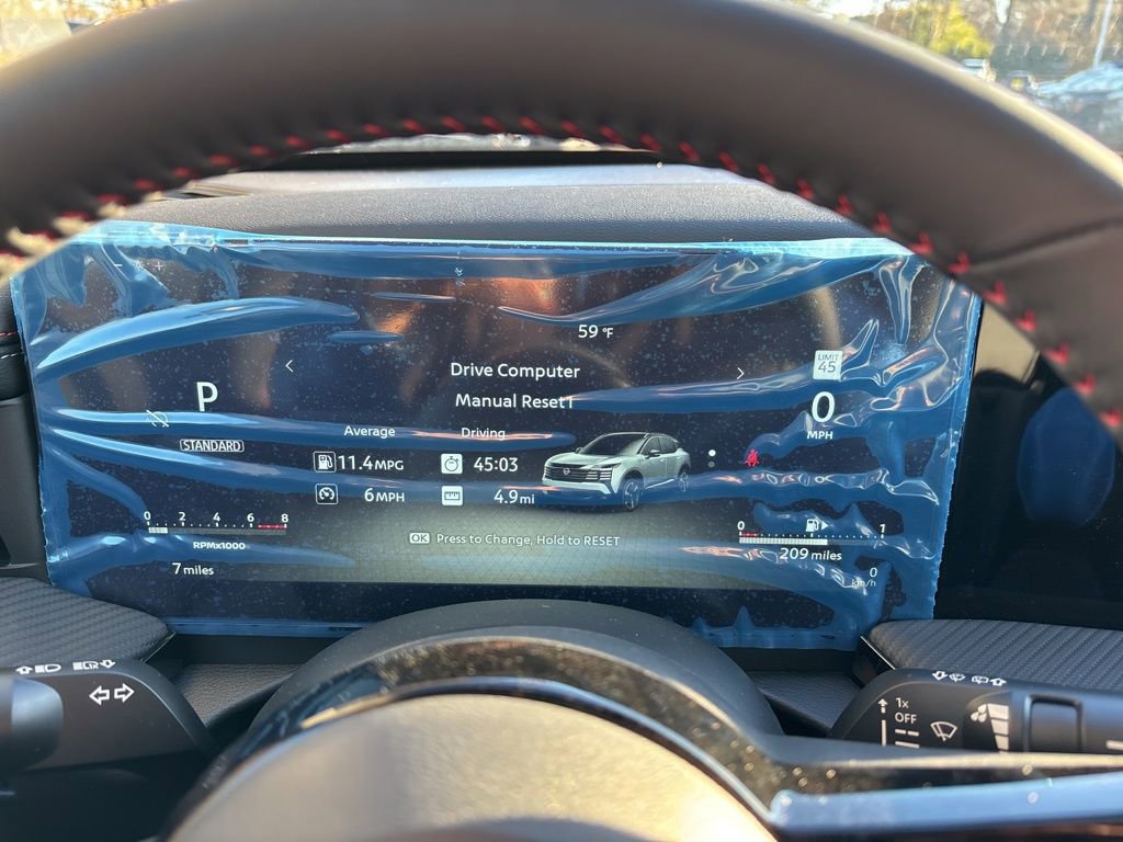 New 2026 Nissan Kicks SR w/ Cold Weather Package FWD image 10