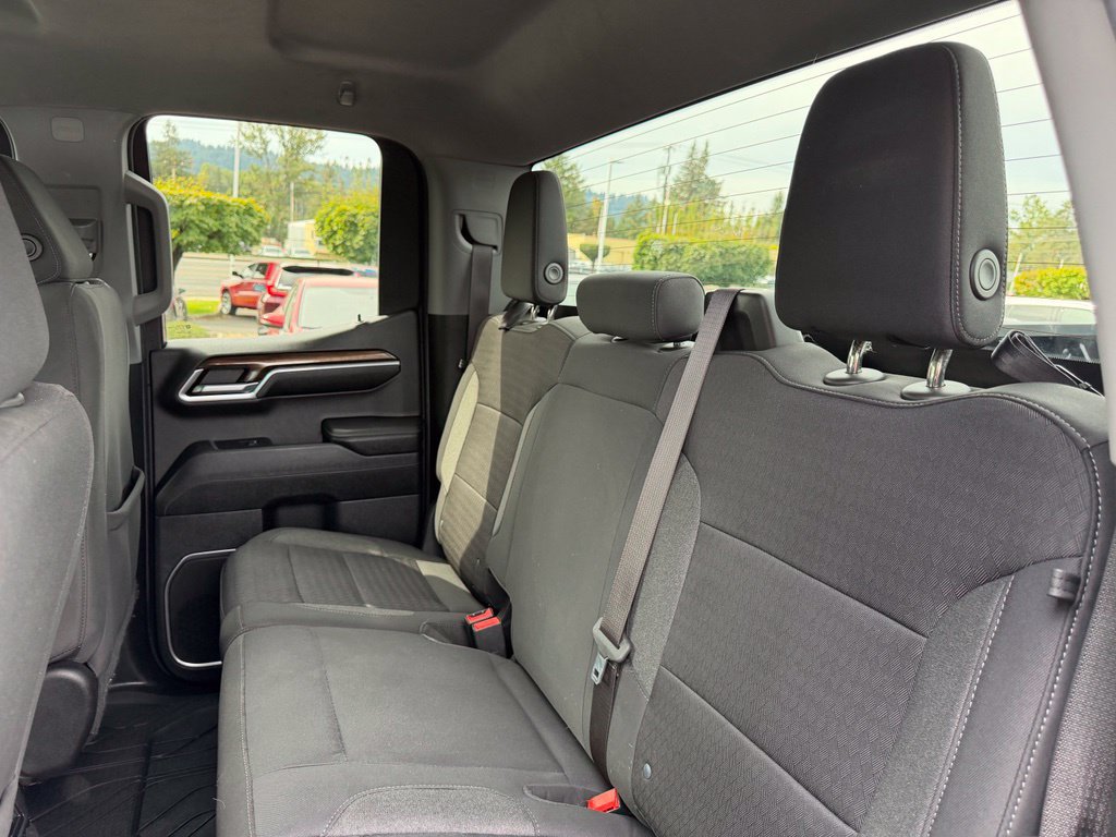 Used 2023 Chevrolet Silverado 1500 LT w/ LPO, Dark Essentials Package AWD/4WD image 29