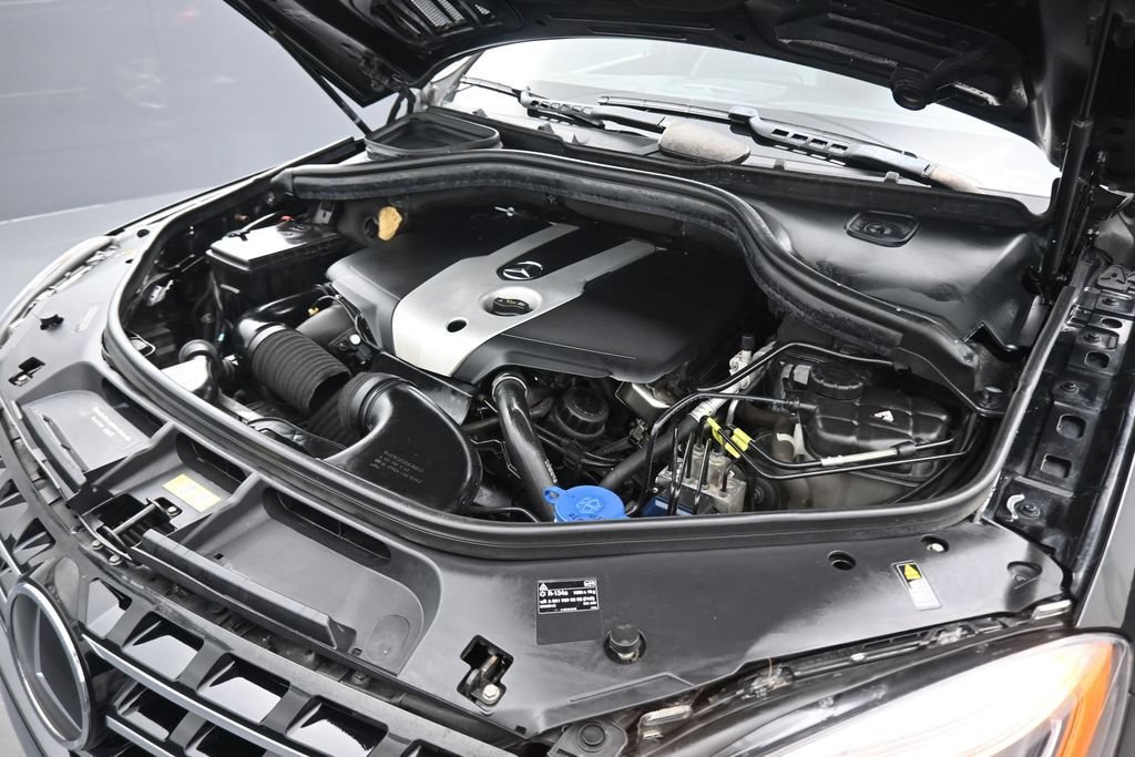 Used 2015 Mercedes-Benz ML 250 BlueTEC 4MATIC image 48