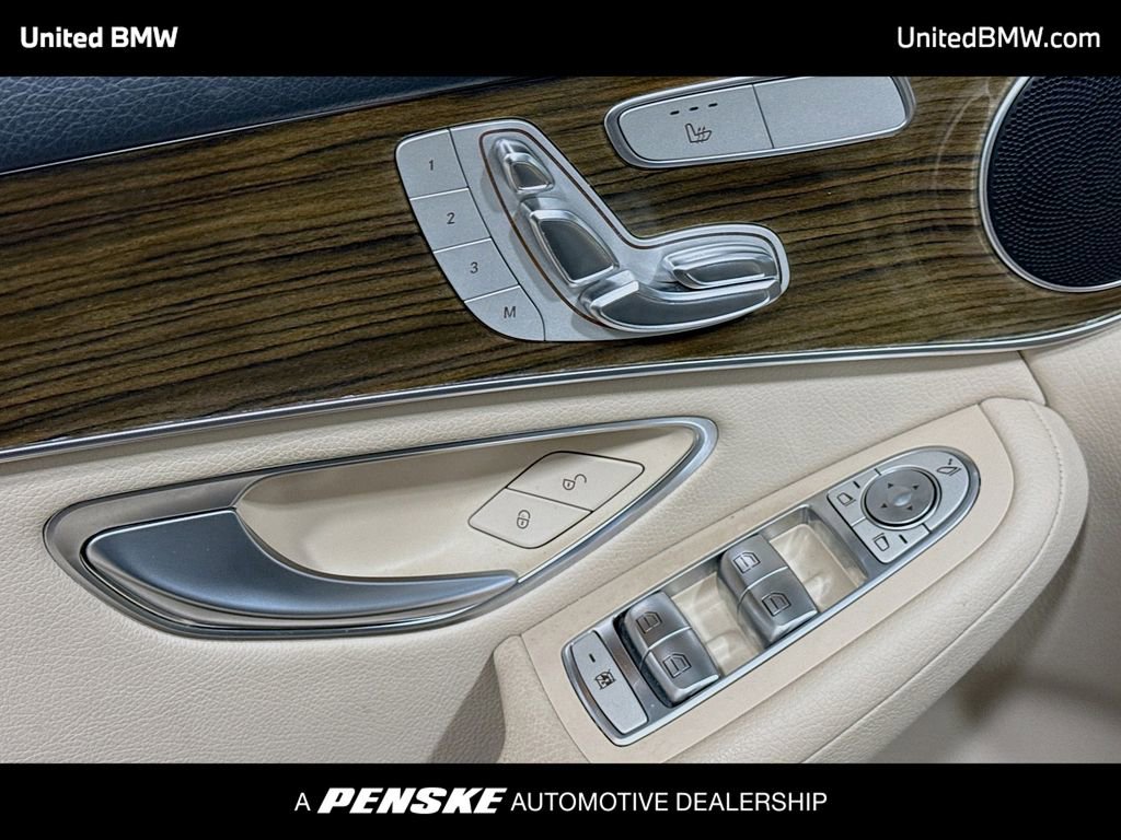 Used 2019 Mercedes-Benz GLC 300 image 3