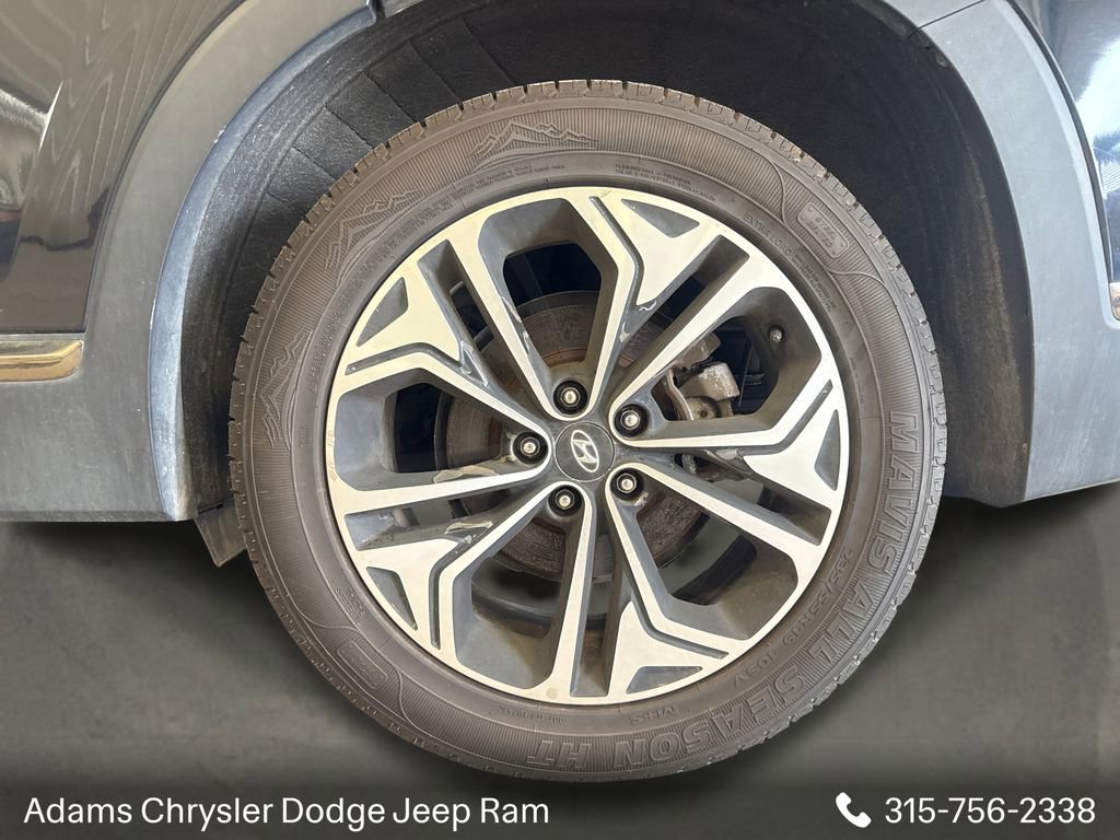 Used 2019 Hyundai Santa Fe AWD image 23