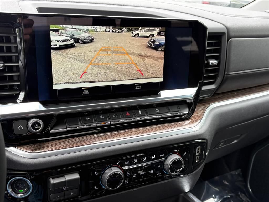 Used 2026 Chevrolet Silverado 1500 LT Trail Boss AWD/4WD image 8