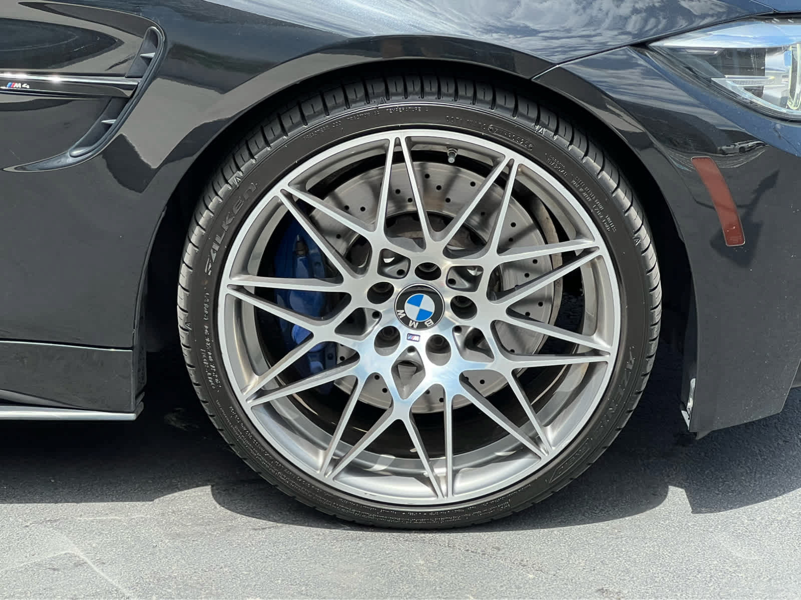 Used 2019 BMW M4 Coupe w/ Competition Package RWD image 16