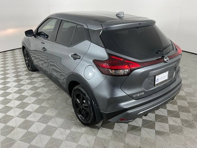 Used 2024 Nissan Kicks S FWD image 5