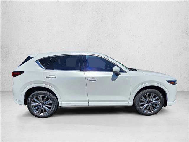 New 2025 MAZDA CX-5 Signature image 6