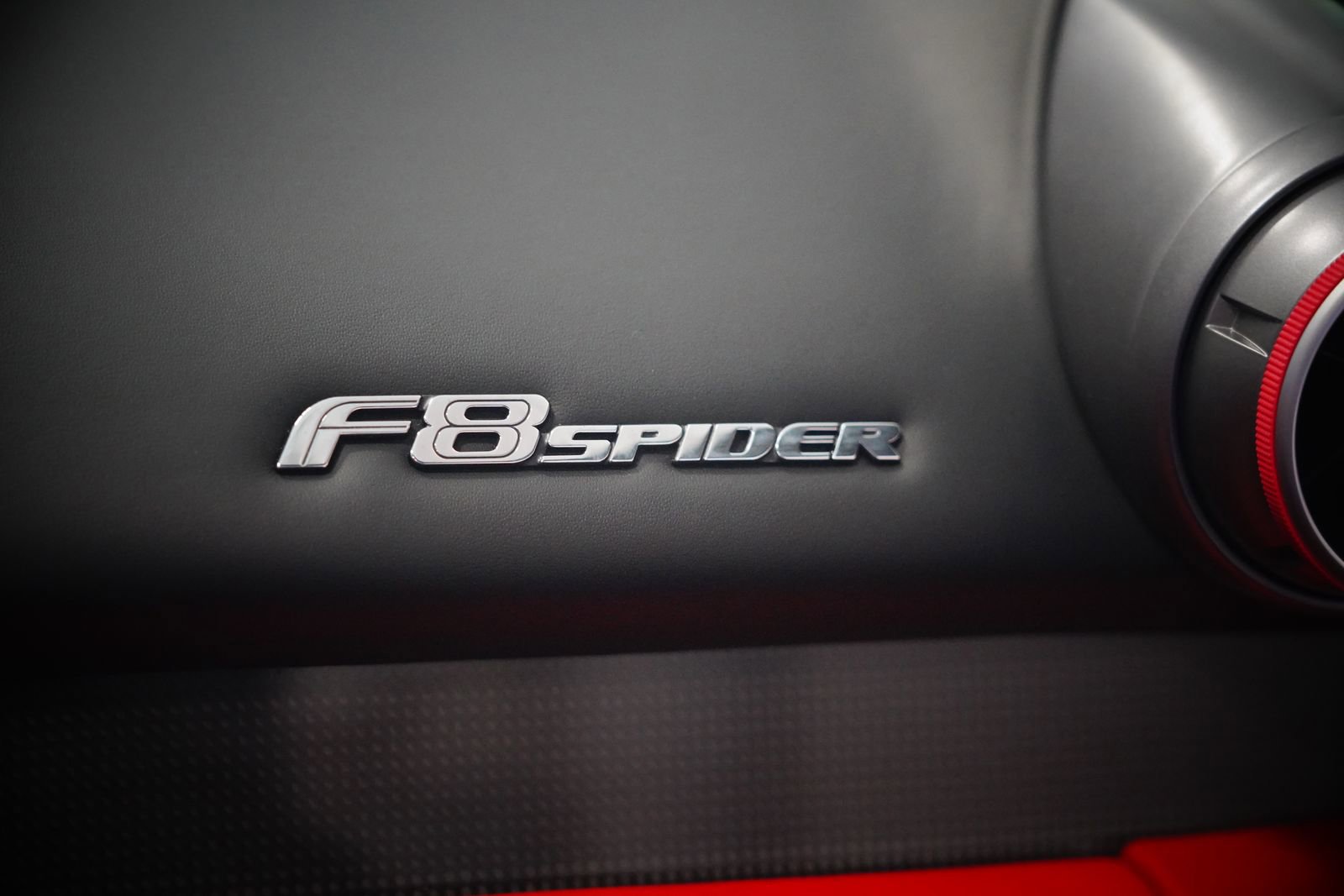 Used 2021 Ferrari F8 Tributo RWD image 34