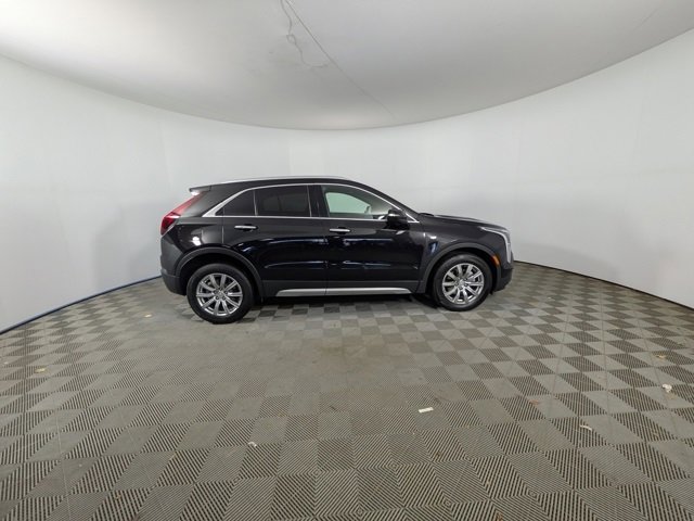 Certified 2023 Cadillac XT4 Premium Luxury w/ Cold Weather Package image 33