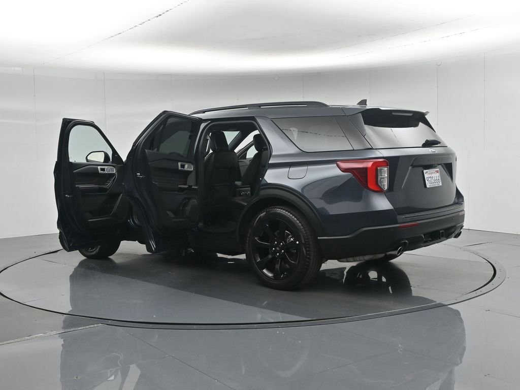 Used 2023 Ford Explorer ST-Line w/ Class IV Trailer Tow Package image 37