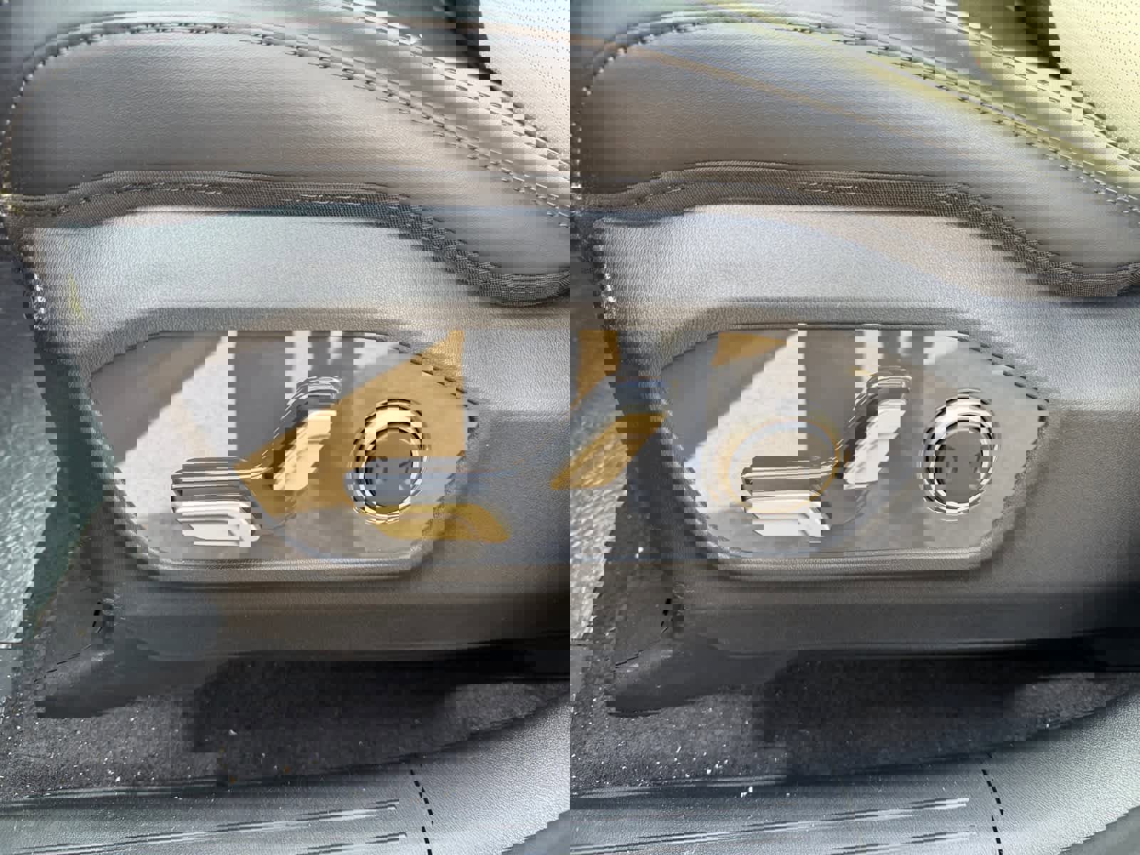 New 2027 Kia Telluride S image 19