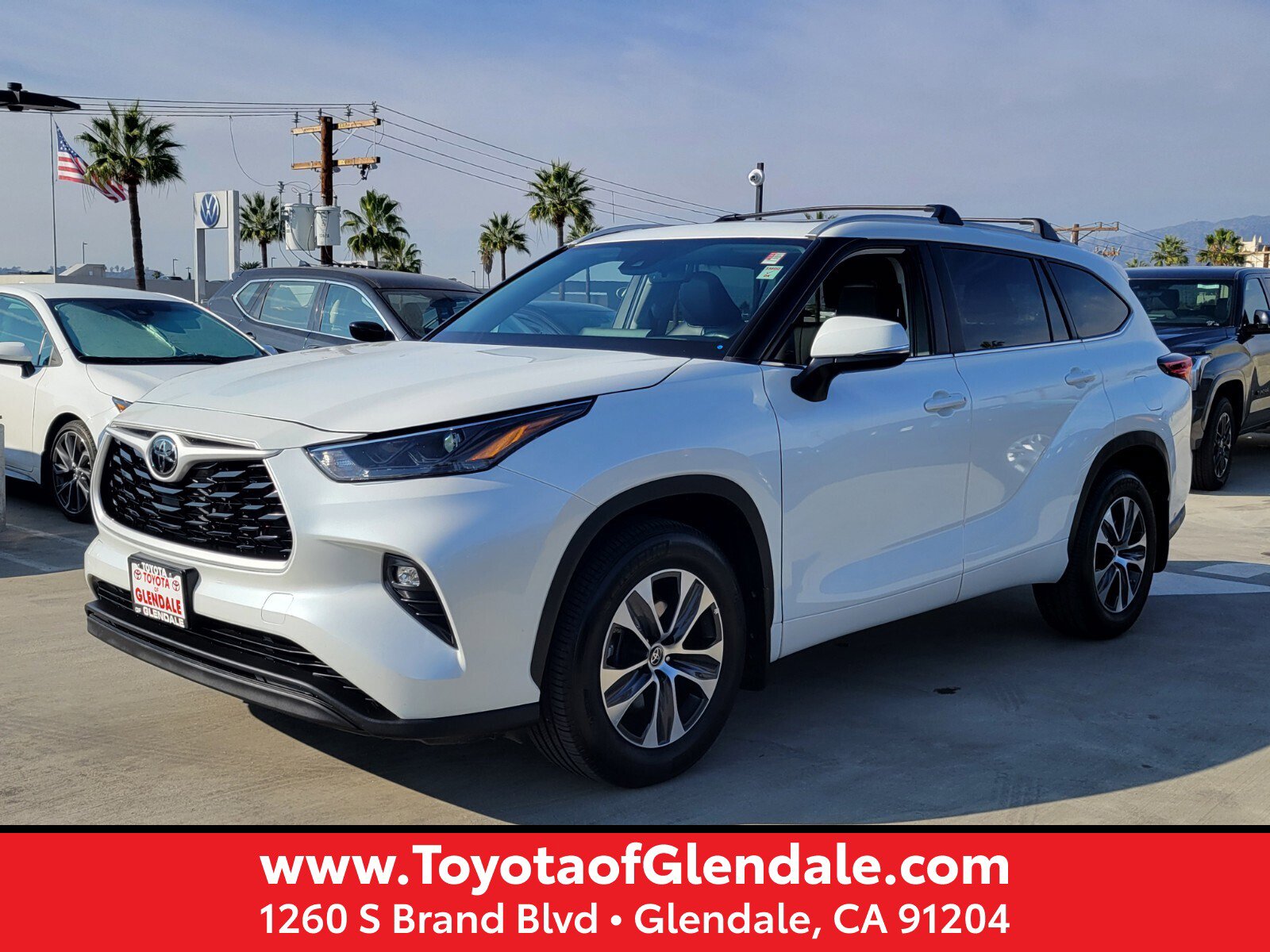 Used 2023 Toyota Highlander XLE