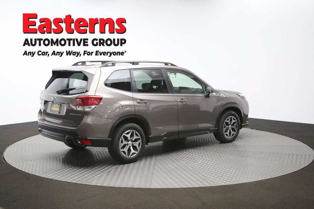Used 2022 Subaru Forester Premium AWD/4WD image 46