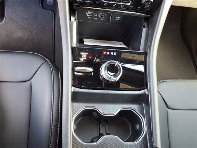 New 2025 Jeep Grand Cherokee L Limited image 16