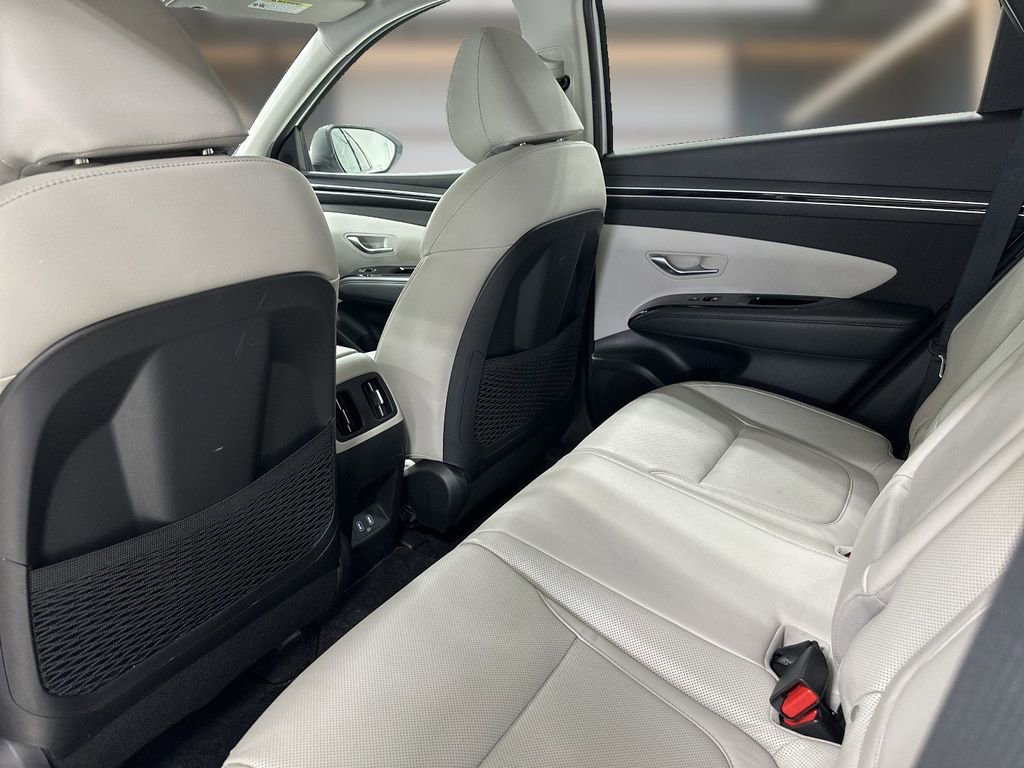 Certified 2022 Hyundai Tucson Limited AWD/4WD image 14
