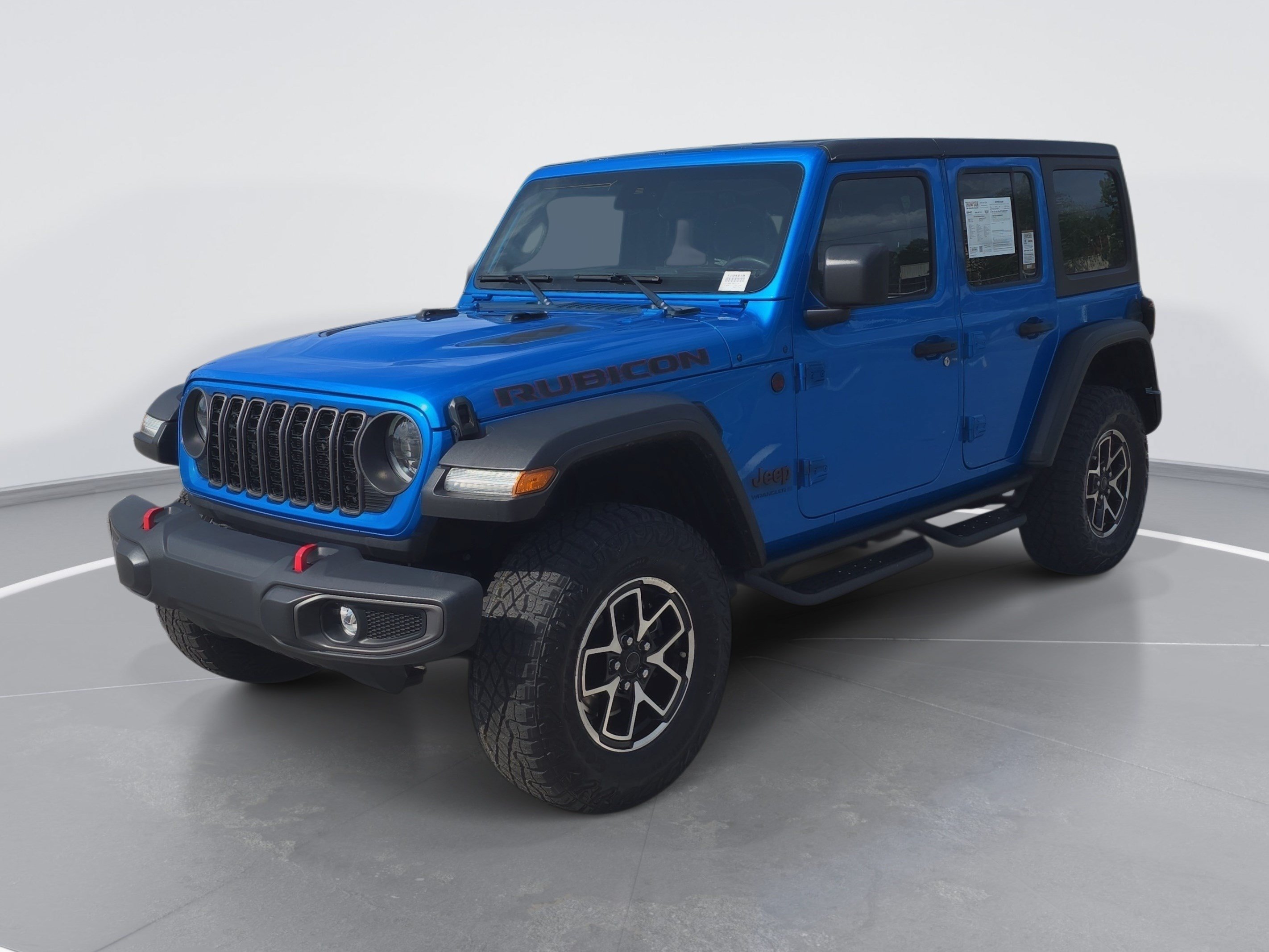 Used 2024 Jeep Wrangler Unlimited Rubicon w/ Convenience Group AWD/4WD image 7